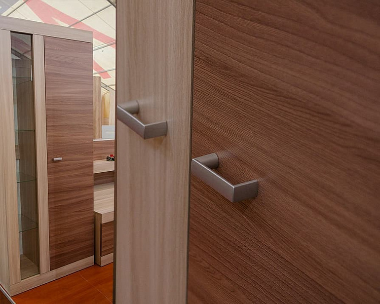 Веста Ясень шимо